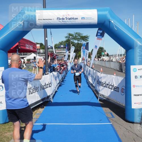 17.08.2025 - KN Förde Triathlon 2025 MichiJ http://msf.ph/oto/8601925 17.08.2025 14:11:14 Laufen 535 meine-sportfotos.de