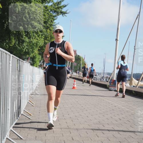 17.08.2025 - KN Förde Triathlon 2025 KatJ http://msf.ph/oto/8601926 17.08.2025 10:27:07 Laufen 130, 159, 196 meine-sportfotos.de