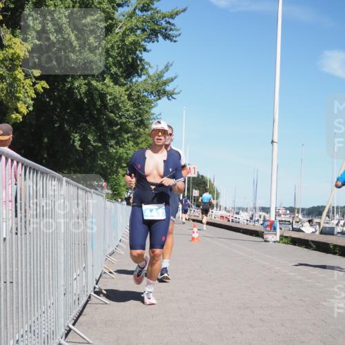 17.08.2025 - KN Förde Triathlon 2025 KatJ http://msf.ph/oto/8601941 17.08.2025 13:43:45 Laufen 441, 472, 496, 500 meine-sportfotos.de