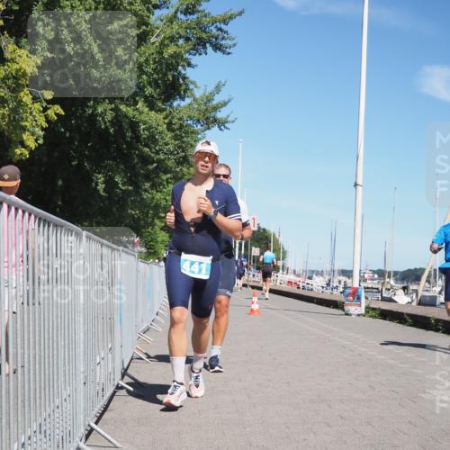 17.08.2025 - KN Förde Triathlon 2025 KatJ http://msf.ph/oto/8601948 17.08.2025 13:43:45 Laufen 441, 472, 496, 500 meine-sportfotos.de