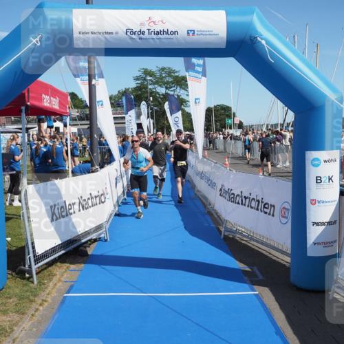 17.08.2025 - KN Förde Triathlon 2025 MichiJ http://msf.ph/oto/8601960 17.08.2025 12:18:49 Laufen 297, 618, 624 meine-sportfotos.de