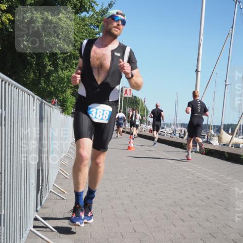 17.08.2025 - KN Förde Triathlon 2025 KatJ http://msf.ph/oto/8601962 17.08.2025 11:54:35 Laufen 302, 310 meine-sportfotos.de