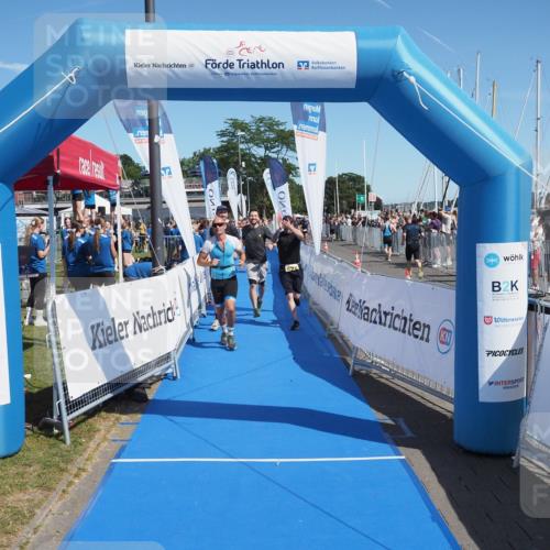 17.08.2025 - KN Förde Triathlon 2025 MichiJ http://msf.ph/oto/8601966 17.08.2025 12:18:49 Laufen 297, 618, 624 meine-sportfotos.de