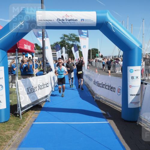 17.08.2025 - KN Förde Triathlon 2025 MichiJ http://msf.ph/oto/8601979 17.08.2025 12:18:49 Laufen 297, 618, 624 meine-sportfotos.de