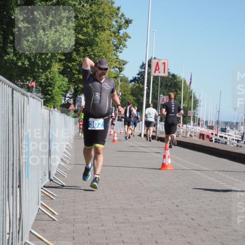 17.08.2025 - KN Förde Triathlon 2025 KatJ http://msf.ph/oto/8601983 17.08.2025 11:54:39 Laufen 302 meine-sportfotos.de