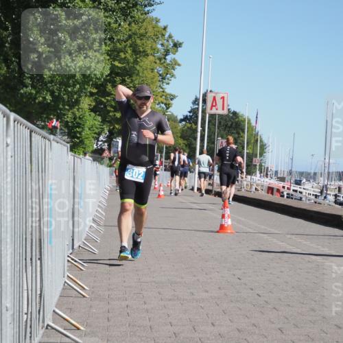 17.08.2025 - KN Förde Triathlon 2025 KatJ http://msf.ph/oto/8601996 17.08.2025 11:54:39 Laufen 302 meine-sportfotos.de
