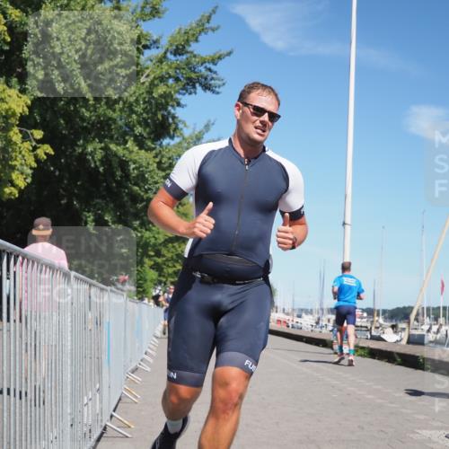17.08.2025 - KN Förde Triathlon 2025 KatJ http://msf.ph/oto/8601997 17.08.2025 13:43:46 Laufen 441, 464, 496, 500 meine-sportfotos.de