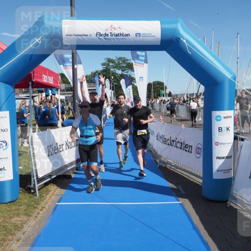 17.08.2025 - KN Förde Triathlon 2025 MichiJ http://msf.ph/oto/8602024 17.08.2025 12:18:50 Laufen 293, 297, 618, 624 meine-sportfotos.de