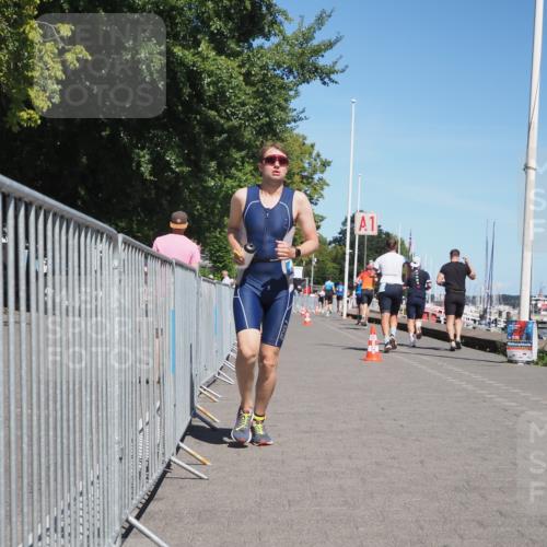 17.08.2025 - KN Förde Triathlon 2025 KatJ http://msf.ph/oto/8602057 17.08.2025 13:43:55 Laufen 464, 514 meine-sportfotos.de