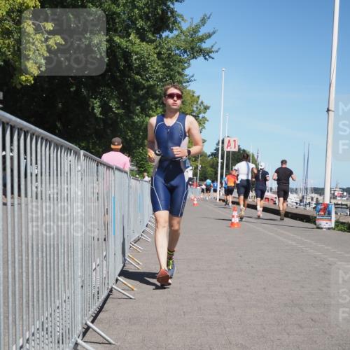17.08.2025 - KN Förde Triathlon 2025 KatJ http://msf.ph/oto/8602063 17.08.2025 13:43:55 Laufen 464, 514 meine-sportfotos.de