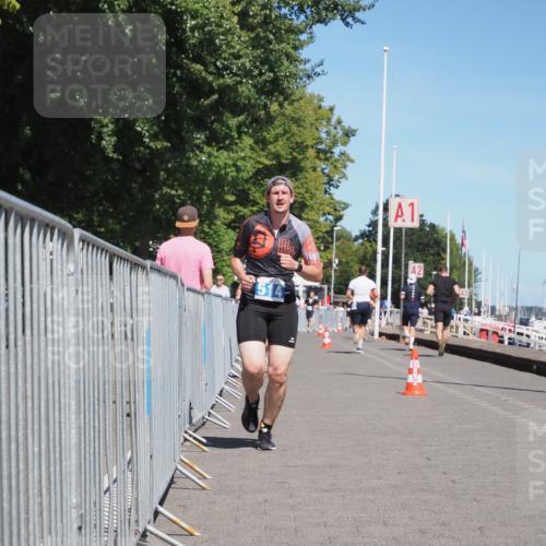 17.08.2025 - KN Förde Triathlon 2025 KatJ http://msf.ph/oto/8602116 17.08.2025 13:43:59 Laufen 465, 514, 542 meine-sportfotos.de