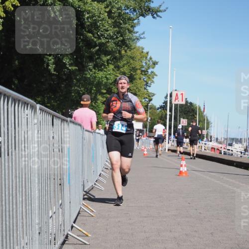 17.08.2025 - KN Förde Triathlon 2025 KatJ http://msf.ph/oto/8602127 17.08.2025 13:43:59 Laufen 465, 514, 542 meine-sportfotos.de