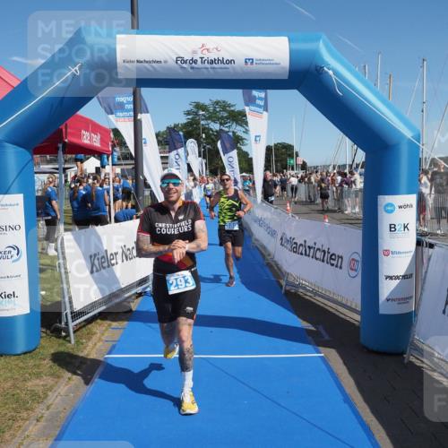 17.08.2025 - KN Förde Triathlon 2025 MichiJ http://msf.ph/oto/8602131 17.08.2025 12:18:55 Laufen 293, 297, 380, 624 meine-sportfotos.de