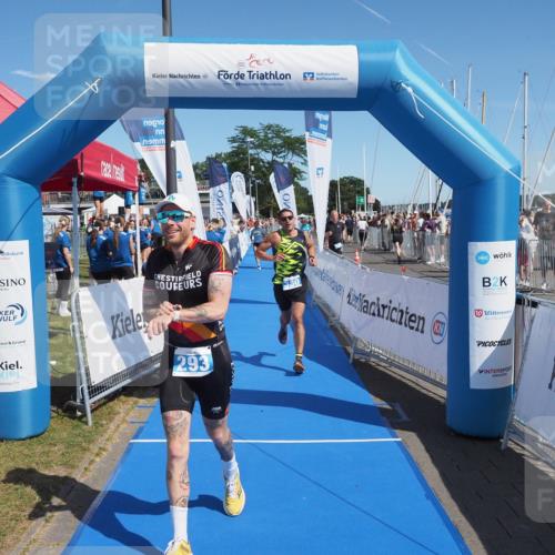 17.08.2025 - KN Förde Triathlon 2025 MichiJ http://msf.ph/oto/8602146 17.08.2025 12:18:56 Laufen 293, 380, 601, 624 meine-sportfotos.de