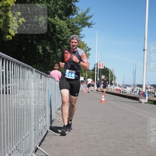 17.08.2025 - KN Förde Triathlon 2025 KatJ http://msf.ph/oto/8602153 17.08.2025 13:44:01 Laufen 465, 514, 542 meine-sportfotos.de