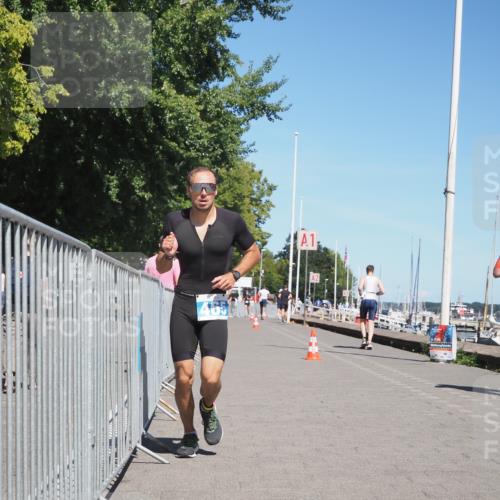 17.08.2025 - KN Förde Triathlon 2025 KatJ http://msf.ph/oto/8602240 17.08.2025 13:44:07 Laufen 465, 542 meine-sportfotos.de