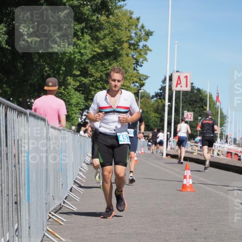 17.08.2025 - KN Förde Triathlon 2025 KatJ http://msf.ph/oto/8602282 17.08.2025 13:44:14 Laufen 440, 452, 527, 549 meine-sportfotos.de