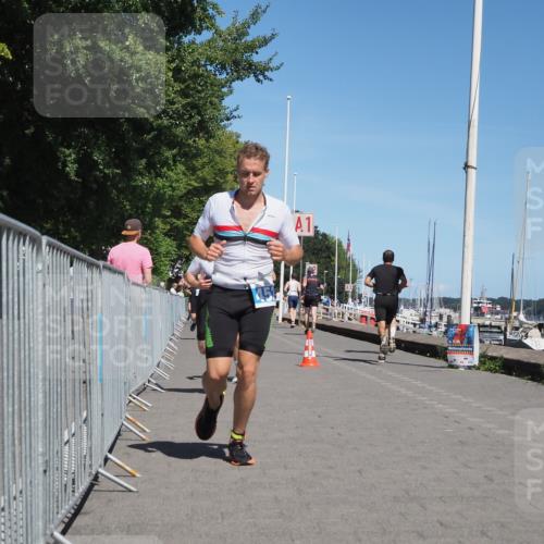 17.08.2025 - KN Förde Triathlon 2025 KatJ http://msf.ph/oto/8602291 17.08.2025 13:44:16 Laufen 440, 452, 527, 549 meine-sportfotos.de