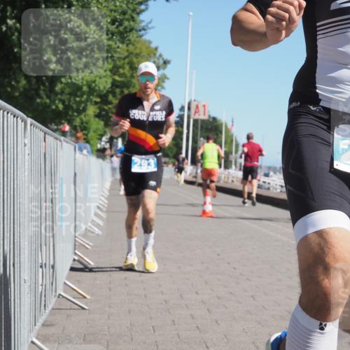 17.08.2025 - KN Förde Triathlon 2025 KatJ http://msf.ph/oto/8602314 17.08.2025 11:55:03 Laufen 269, 293 meine-sportfotos.de