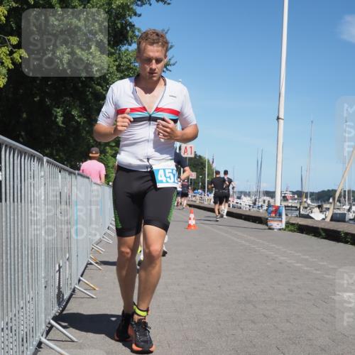 17.08.2025 - KN Förde Triathlon 2025 KatJ http://msf.ph/oto/8602330 17.08.2025 13:44:17 Laufen 440, 452, 527, 549 meine-sportfotos.de
