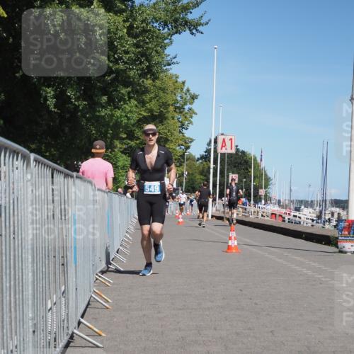 17.08.2025 - KN Förde Triathlon 2025 KatJ http://msf.ph/oto/8602407 17.08.2025 13:44:21 Laufen 440, 527, 549 meine-sportfotos.de