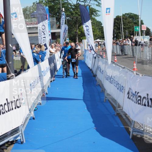 17.08.2025 - KN Förde Triathlon 2025 MichiJ http://msf.ph/oto/8602487 17.08.2025 12:19:36 Laufen  meine-sportfotos.de