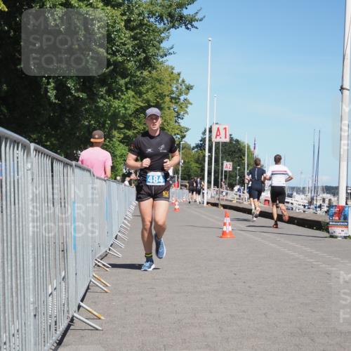 17.08.2025 - KN Förde Triathlon 2025 KatJ http://msf.ph/oto/8602496 17.08.2025 13:44:29 Laufen 484 meine-sportfotos.de