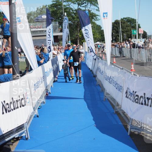 17.08.2025 - KN Förde Triathlon 2025 MichiJ http://msf.ph/oto/8602540 17.08.2025 12:19:38 Laufen  meine-sportfotos.de