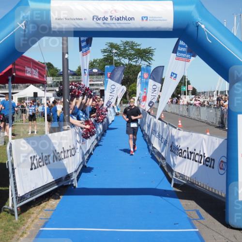 17.08.2025 - KN Förde Triathlon 2025 MichiJ http://msf.ph/oto/8602613 17.08.2025 14:13:58 Laufen 486 meine-sportfotos.de