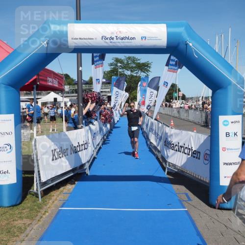 17.08.2025 - KN Förde Triathlon 2025 MichiJ http://msf.ph/oto/8602659 17.08.2025 14:13:59 Laufen 486 meine-sportfotos.de
