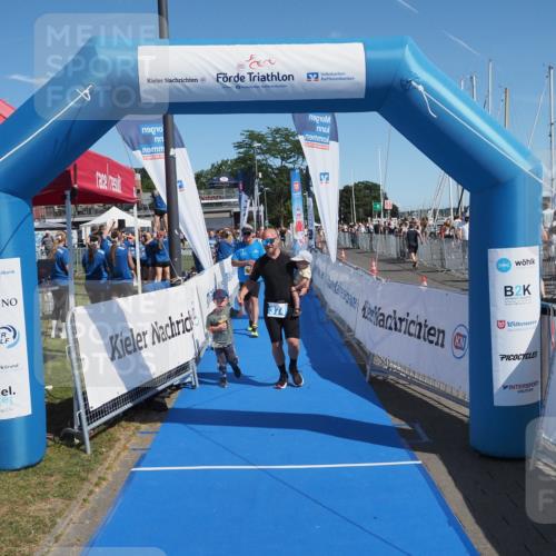 17.08.2025 - KN Förde Triathlon 2025 MichiJ http://msf.ph/oto/8602747 17.08.2025 12:19:44 Laufen 374, 609 meine-sportfotos.de