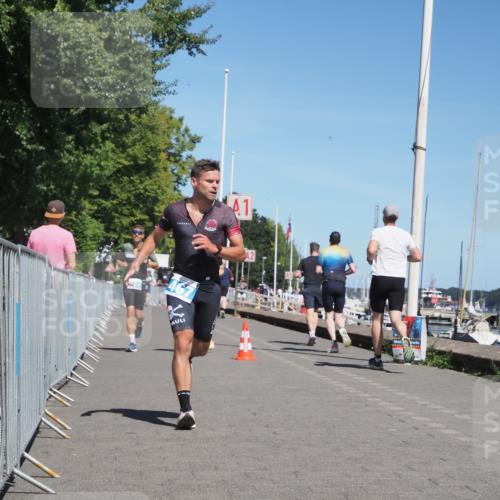 17.08.2025 - KN Förde Triathlon 2025 KatJ http://msf.ph/oto/8602764 17.08.2025 13:45:00 Laufen 467, 481, 524 meine-sportfotos.de