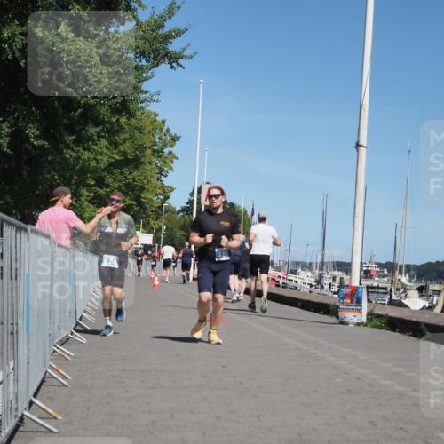 17.08.2025 - KN Förde Triathlon 2025 KatJ http://msf.ph/oto/8602799 17.08.2025 13:45:03 Laufen 467, 481, 524 meine-sportfotos.de