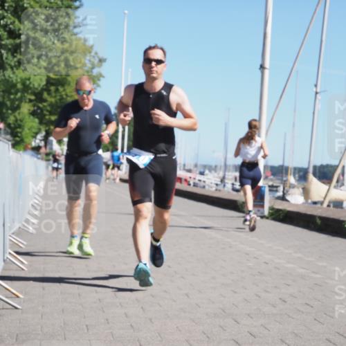 17.08.2025 - KN Förde Triathlon 2025 KatJ http://msf.ph/oto/8602801 17.08.2025 11:55:33 Laufen 267, 288, 370 meine-sportfotos.de
