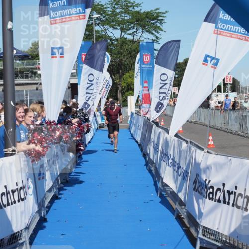 17.08.2025 - KN Förde Triathlon 2025 MichiJ http://msf.ph/oto/8602811 17.08.2025 14:14:12 Laufen 523, 531 meine-sportfotos.de