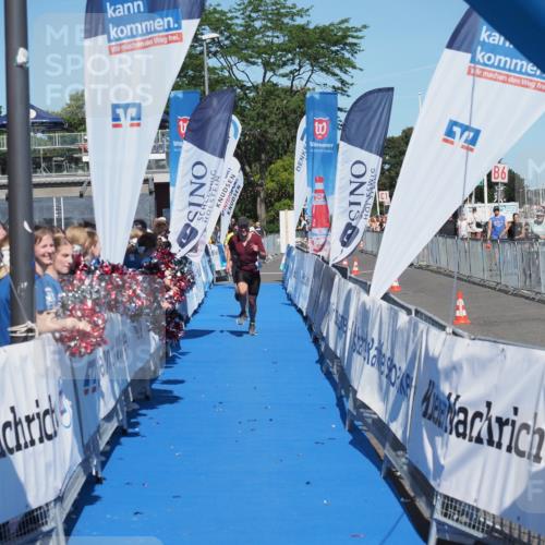 17.08.2025 - KN Förde Triathlon 2025 MichiJ http://msf.ph/oto/8602816 17.08.2025 14:14:12 Laufen 523, 531 meine-sportfotos.de