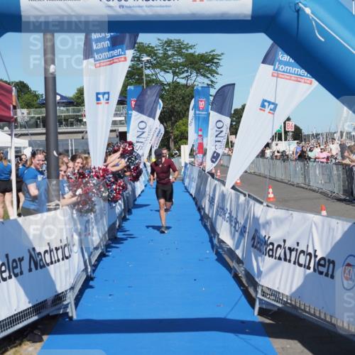 17.08.2025 - KN Förde Triathlon 2025 MichiJ http://msf.ph/oto/8602869 17.08.2025 14:14:13 Laufen 523, 531 meine-sportfotos.de