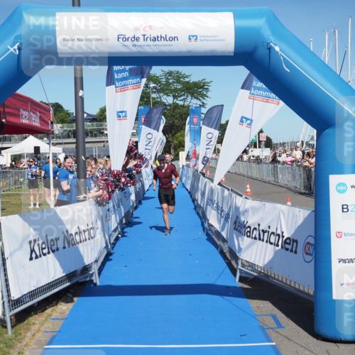 17.08.2025 - KN Förde Triathlon 2025 MichiJ http://msf.ph/oto/8602894 17.08.2025 14:14:14 Laufen 523, 531 meine-sportfotos.de