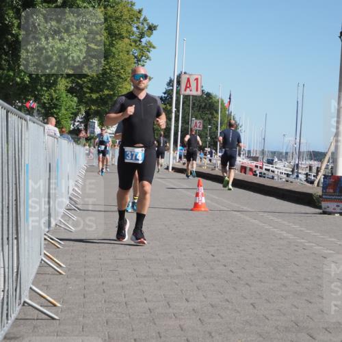 17.08.2025 - KN Förde Triathlon 2025 KatJ http://msf.ph/oto/8602909 17.08.2025 11:55:49 Laufen 311, 374 meine-sportfotos.de