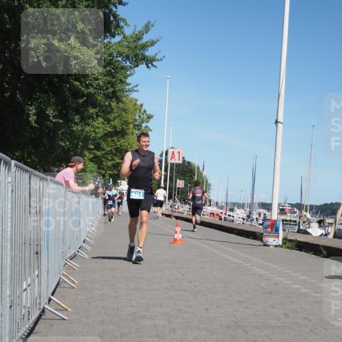 17.08.2025 - KN Förde Triathlon 2025 KatJ http://msf.ph/oto/8602934 17.08.2025 13:45:11 Laufen 491 meine-sportfotos.de