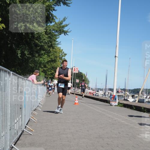 17.08.2025 - KN Förde Triathlon 2025 KatJ http://msf.ph/oto/8602944 17.08.2025 13:45:12 Laufen 461, 491 meine-sportfotos.de