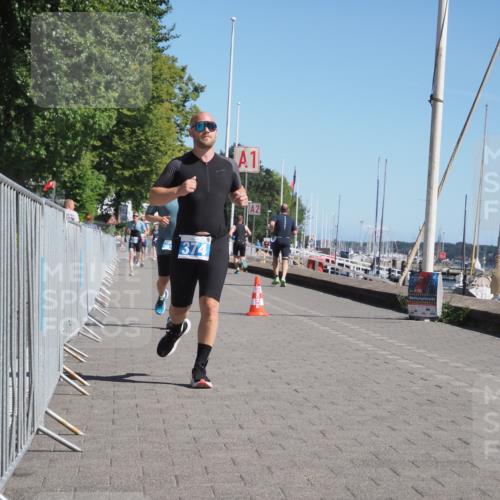 17.08.2025 - KN Förde Triathlon 2025 KatJ http://msf.ph/oto/8602945 17.08.2025 11:55:49 Laufen 311, 374 meine-sportfotos.de