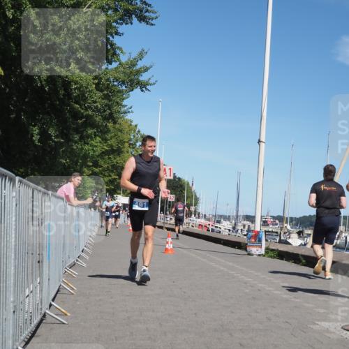 17.08.2025 - KN Förde Triathlon 2025 KatJ http://msf.ph/oto/8602963 17.08.2025 13:45:12 Laufen 461, 491 meine-sportfotos.de