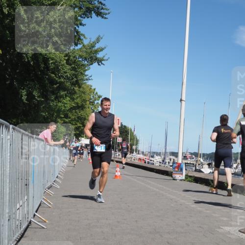 17.08.2025 - KN Förde Triathlon 2025 KatJ http://msf.ph/oto/8602971 17.08.2025 13:45:12 Laufen 461, 491 meine-sportfotos.de