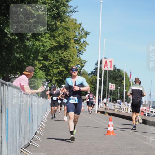 17.08.2025 - KN Förde Triathlon 2025 KatJ http://msf.ph/oto/8603001 17.08.2025 13:45:17 Laufen 411, 461, 491 meine-sportfotos.de