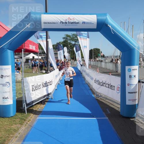 17.08.2025 - KN Förde Triathlon 2025 MichiJ http://msf.ph/oto/8603032 17.08.2025 10:52:17 Laufen 249 meine-sportfotos.de