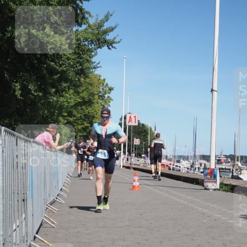 17.08.2025 - KN Förde Triathlon 2025 KatJ http://msf.ph/oto/8603036 17.08.2025 13:45:19 Laufen 411, 432, 461 meine-sportfotos.de