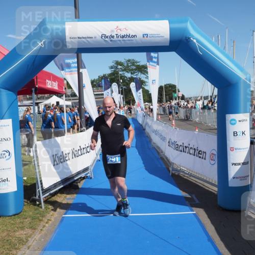 17.08.2025 - KN Förde Triathlon 2025 MichiJ http://msf.ph/oto/8603102 17.08.2025 12:20:02 Laufen 291 meine-sportfotos.de