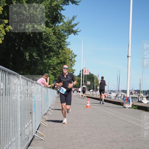 17.08.2025 - KN Förde Triathlon 2025 KatJ http://msf.ph/oto/8603147 17.08.2025 13:45:24 Laufen 411, 432, 461, 479 meine-sportfotos.de