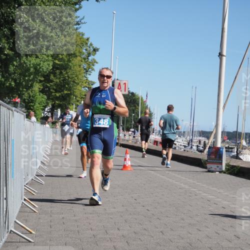 17.08.2025 - KN Förde Triathlon 2025 KatJ http://msf.ph/oto/8603178 17.08.2025 11:56:03 Laufen 275, 330, 348 meine-sportfotos.de